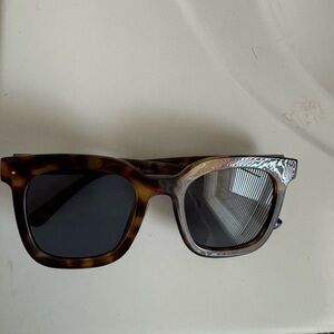 Tuckernuck Tortoise Walker Sunglasses